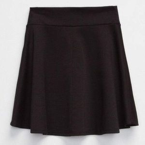 black skater skirt